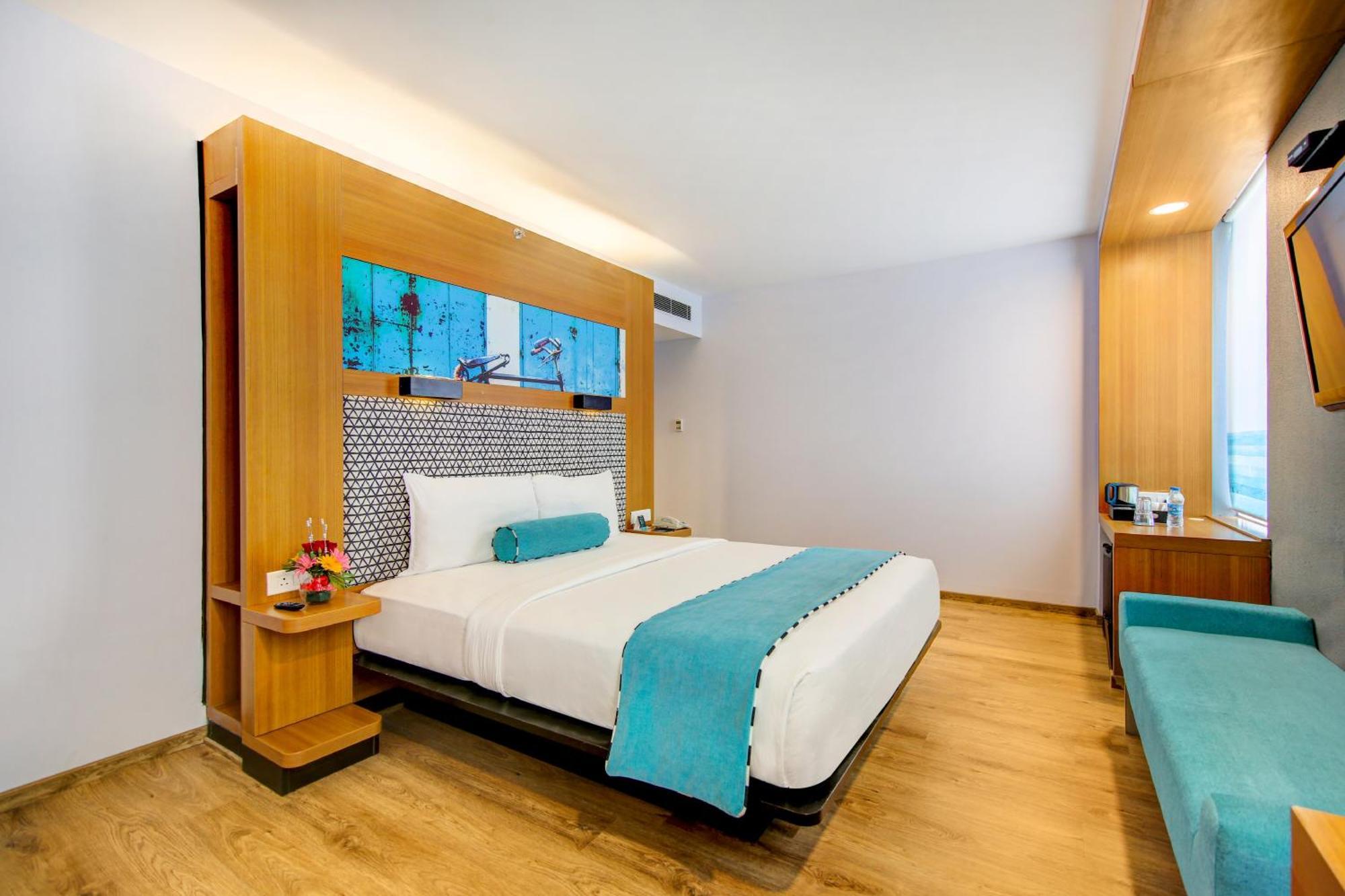 Sunday Hotel Chandigarh Zirakpur Buitenkant foto