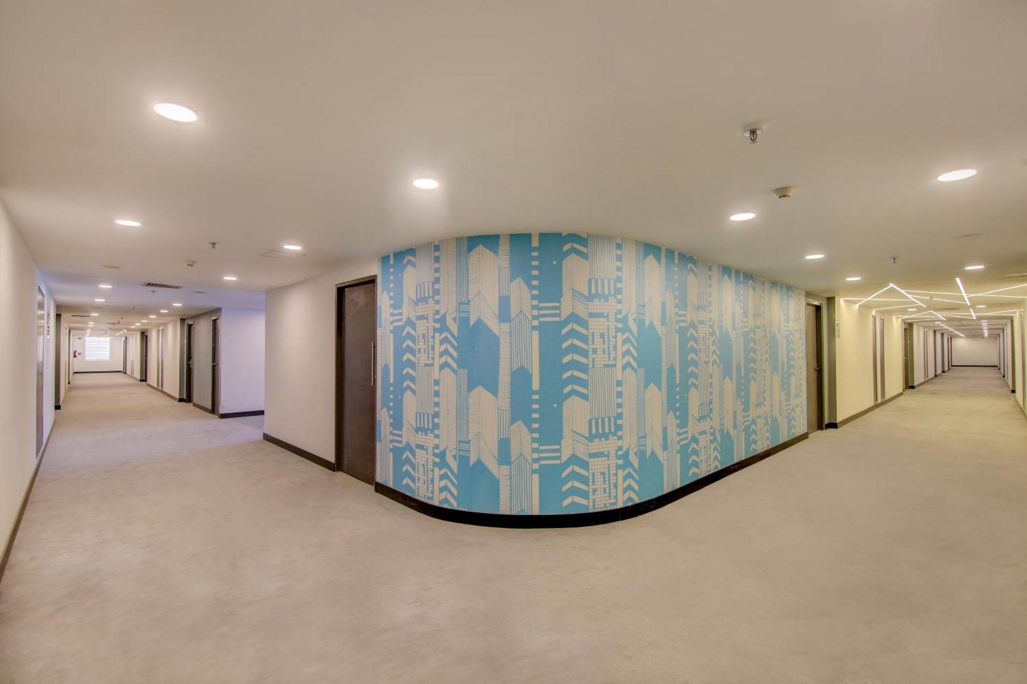 Sunday Hotel Chandigarh Zirakpur Buitenkant foto
